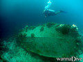 scuba diving photo